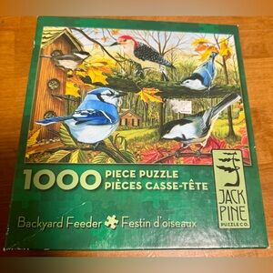 Backyard Feeder 1000 Piece Puzzle